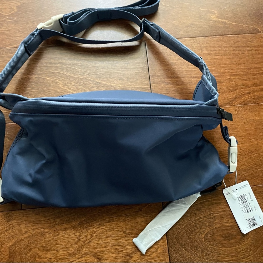 Lululemon  Blue Crossbody Bag
All Hours Belt bag blue